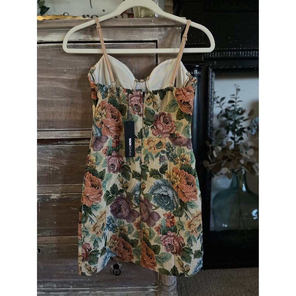 NWT Fashion Nova Floral Tapestry Corset Mini Dress Ren Faire Cottage Bodycon - Picture 4 of 11